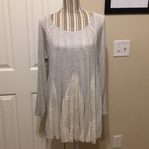 Steezyer Tops - Woman’s long sleeve tunic top